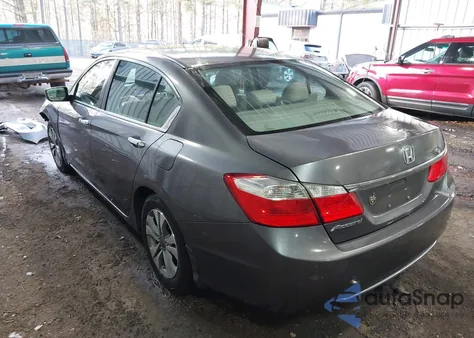 2015 Honda Accord Lx z USA, uszkodzony, nr VIN 1HGCR2F39FA211282